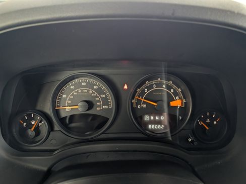 Used 2017 Jeep Patriot High Altitude image 16