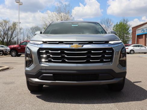 New 2026 Chevrolet Equinox LT AWD/4WD image 5