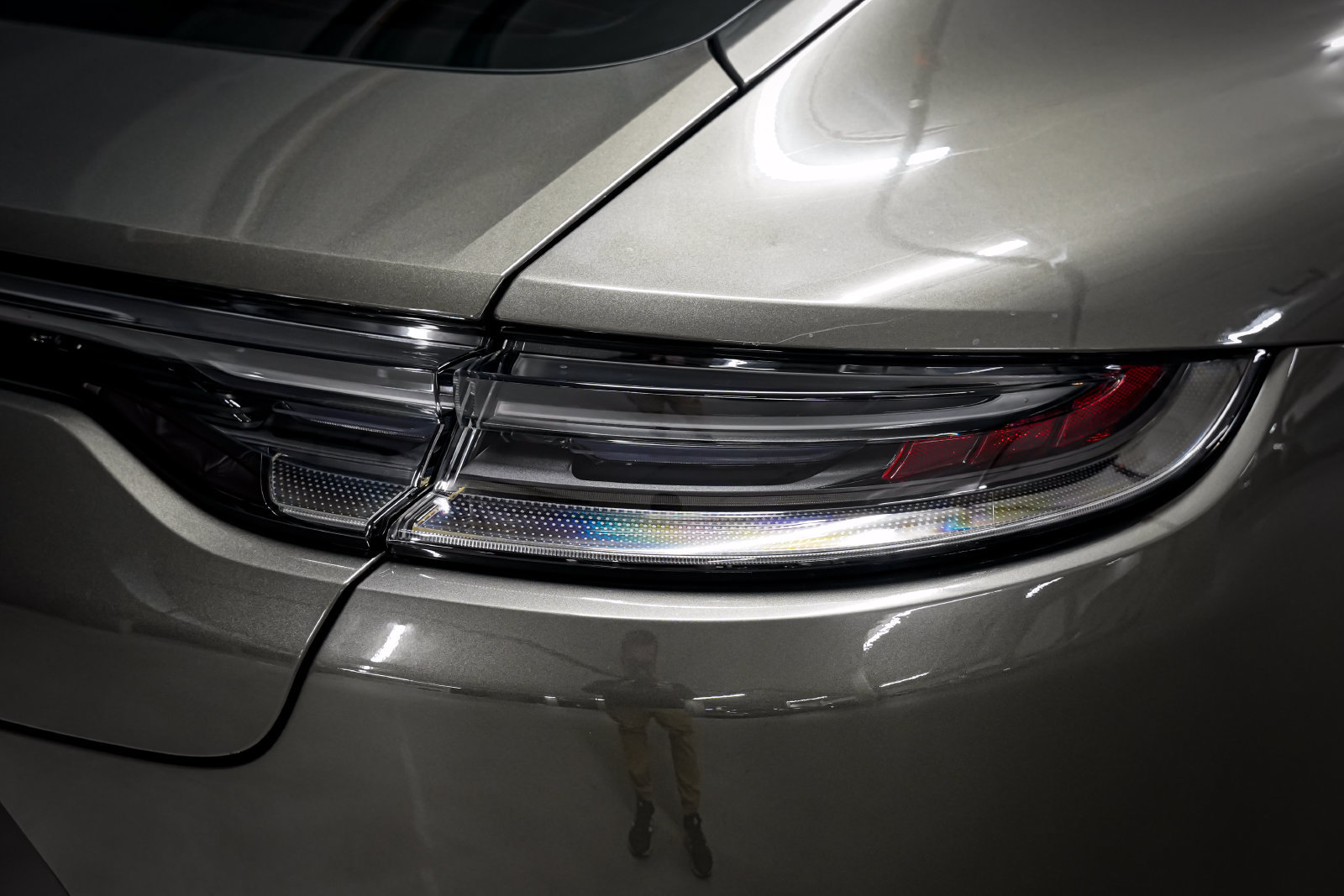 Used 2023 Porsche Panamera Platinum Edition RWD image 41