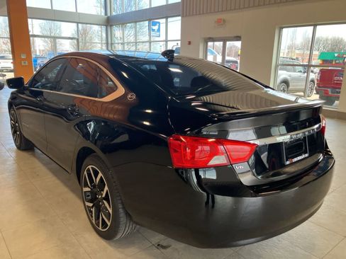 Used 2016 Chevrolet Impala LT image 7