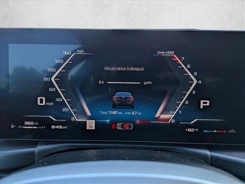Used 2026 BMW M440i Coupe RWD image 11