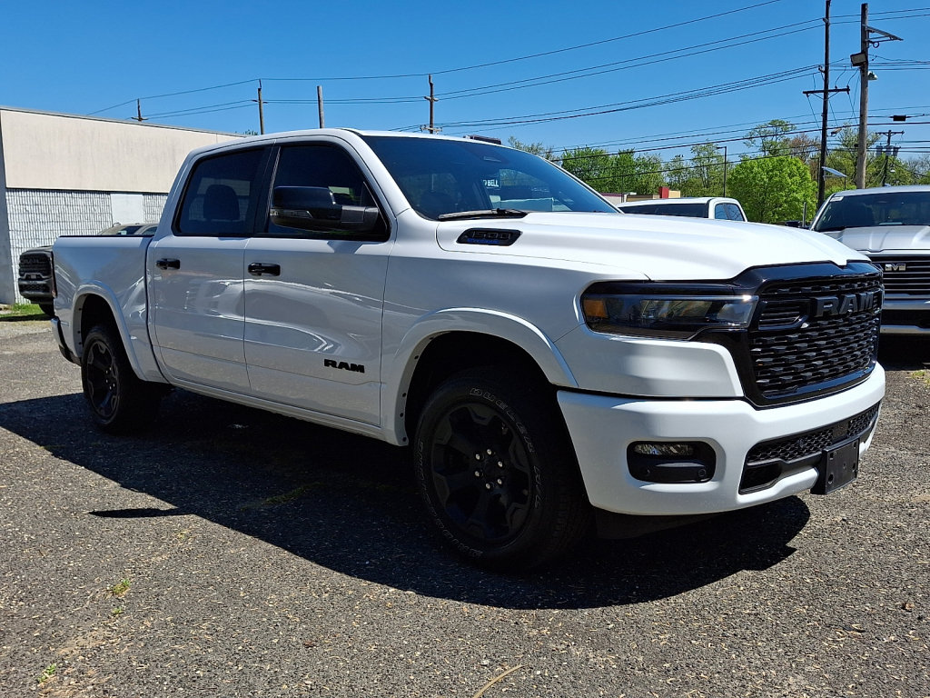 Used 2025 RAM 1500 Big Horn AWD/4WD image 7