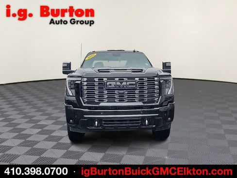 Certified 2025 GMC Sierra 2500 Denali Ultimate AWD/4WD image 2