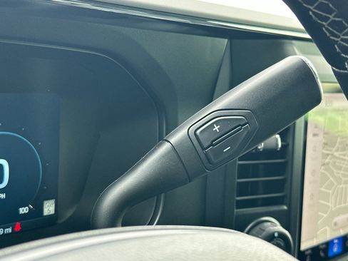 New 2025 Ford F250 Lariat w/ Lariat Ultimate Package image 24