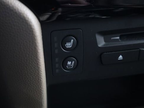 Used 2019 Honda Pilot Elite image 21