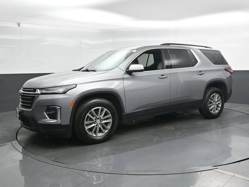 Used 2023 Chevrolet Traverse LT w/ LPO, Cargo Package AWD/4WD image 9