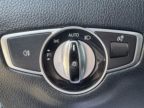 Used 2019 Mercedes-Benz E 300 w/ Convenience Package image 44