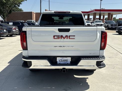 Used 2026 GMC Sierra 1500 SLT AWD/4WD image 5