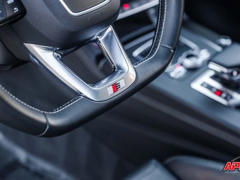 Used 2020 Audi SQ5 Premium Plus w/ Premium Plus Package image 65