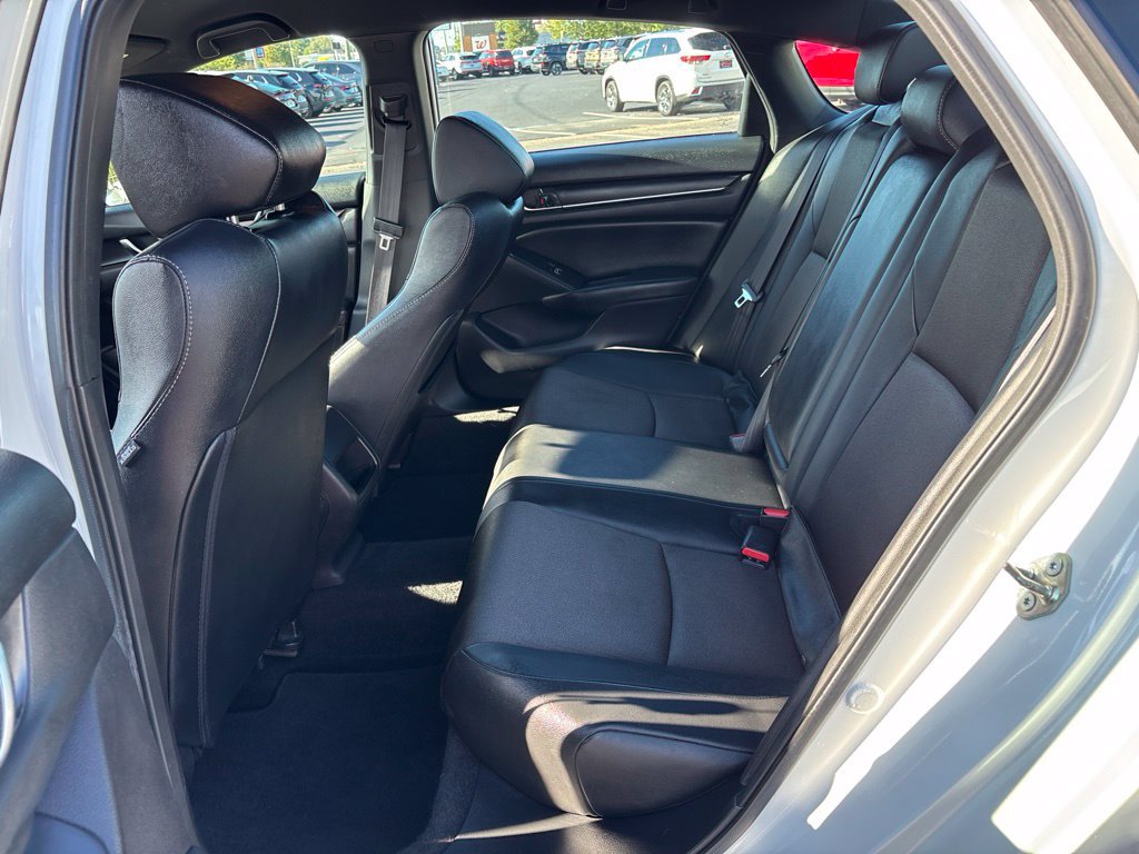 Used 2020 Honda Accord Sport image 29