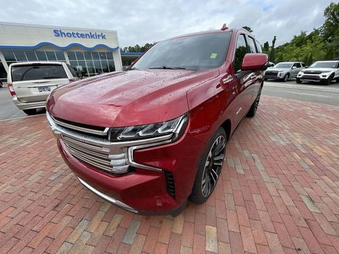 Used 2023 Chevrolet Tahoe High Country AWD/4WD image 14