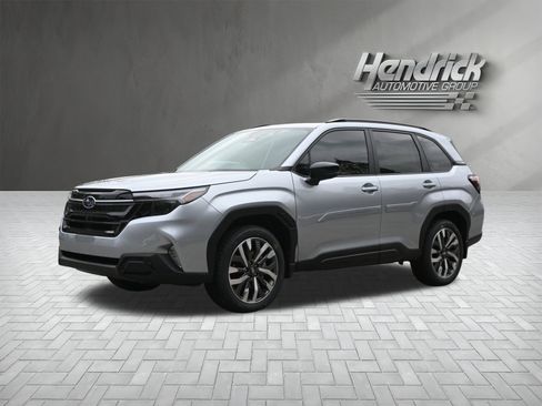 New 2026 Subaru Forester Touring AWD/4WD image 5