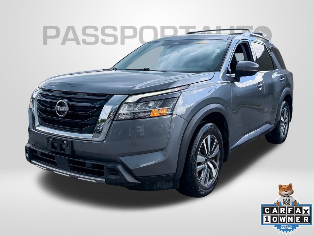 Certified 2024 Nissan Pathfinder SL AWD/4WD image 1