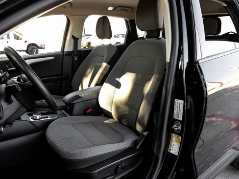 Used 2022 Ford Escape SE w/ Convenience Package image 8