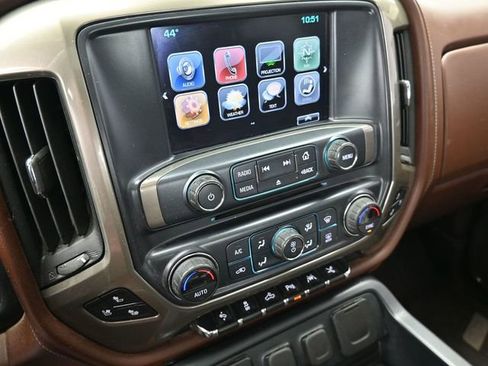 Used 2017 Chevrolet Silverado 1500 High Country w/ High Desert Package image 32