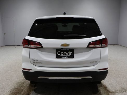 Used 2022 Chevrolet Equinox LT image 3