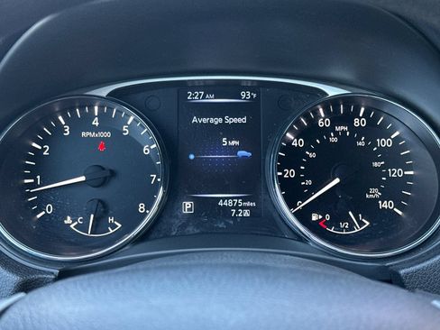 Used 2016 Nissan Rogue S w/ Appearance Package AWD/4WD image 22