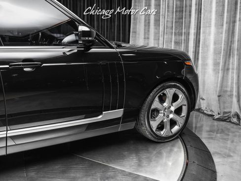 Used 2017 Land Rover Range Rover Supercharged AWD/4WD image 41