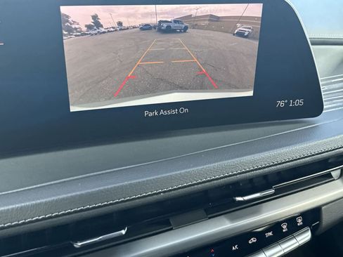 Used 2024 Cadillac XT4 Premium Luxury image 23