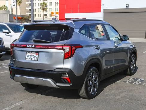 Certified 2024 Kia Seltos S image 10