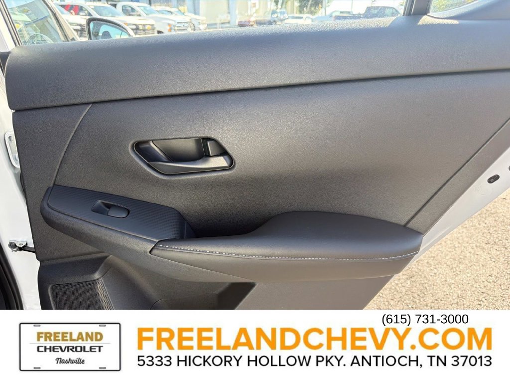 Used 2024 Nissan Sentra SV FWD image 23