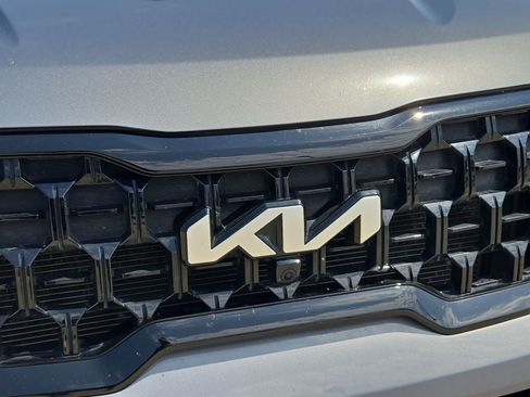 Certified 2024 Kia Telluride SX Prestige X-Line AWD/4WD image 10