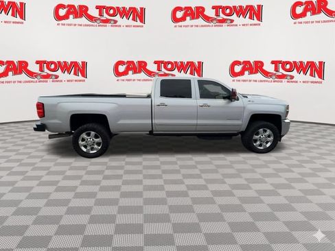 Used 2019 Chevrolet Silverado 2500 LTZ w/ Duramax Plus Package AWD/4WD image 9