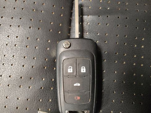 Used 2016 Chevrolet Sonic LTZ FWD image 32