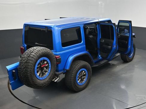 Used 2022 Jeep Wrangler Unlimited Rubicon w/ Trailer Tow Package AWD/4WD image 29