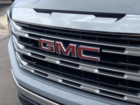 Used 2025 GMC Sierra 1500 SLE w/ X31 Off-Road Package AWD/4WD image 26