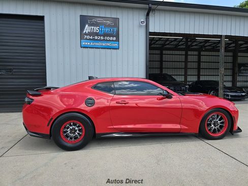 Used 2017 Chevrolet Camaro ZL1 RWD image 17