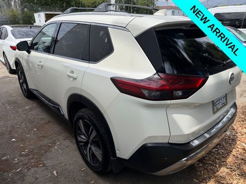 Used 2023 Nissan Rogue Platinum w/ Platinum Premium Package image 4