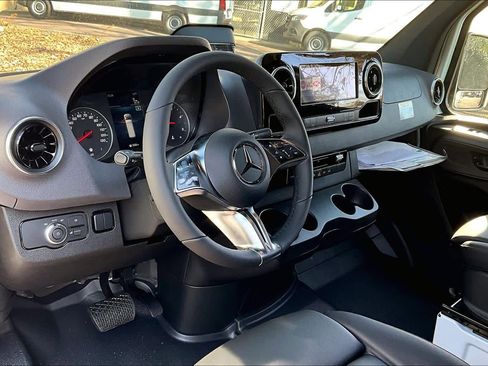 New 2026 Mercedes-Benz Sprinter 2500 image 8