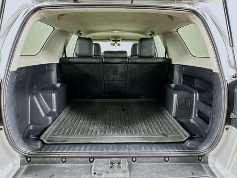 Used 2011 Toyota 4Runner SR5 image 26