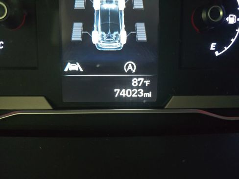 Certified 2023 Hyundai Tucson SEL AWD/4WD image 17