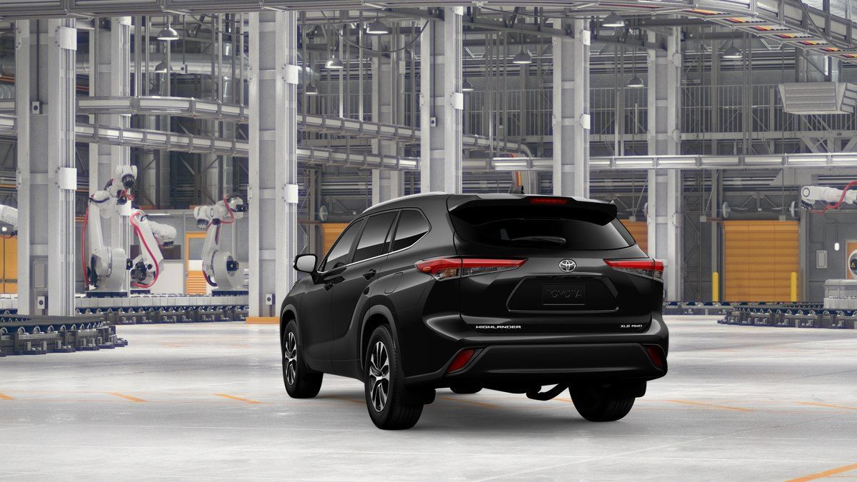 New 2026 Toyota Highlander XLE AWD/4WD image 7