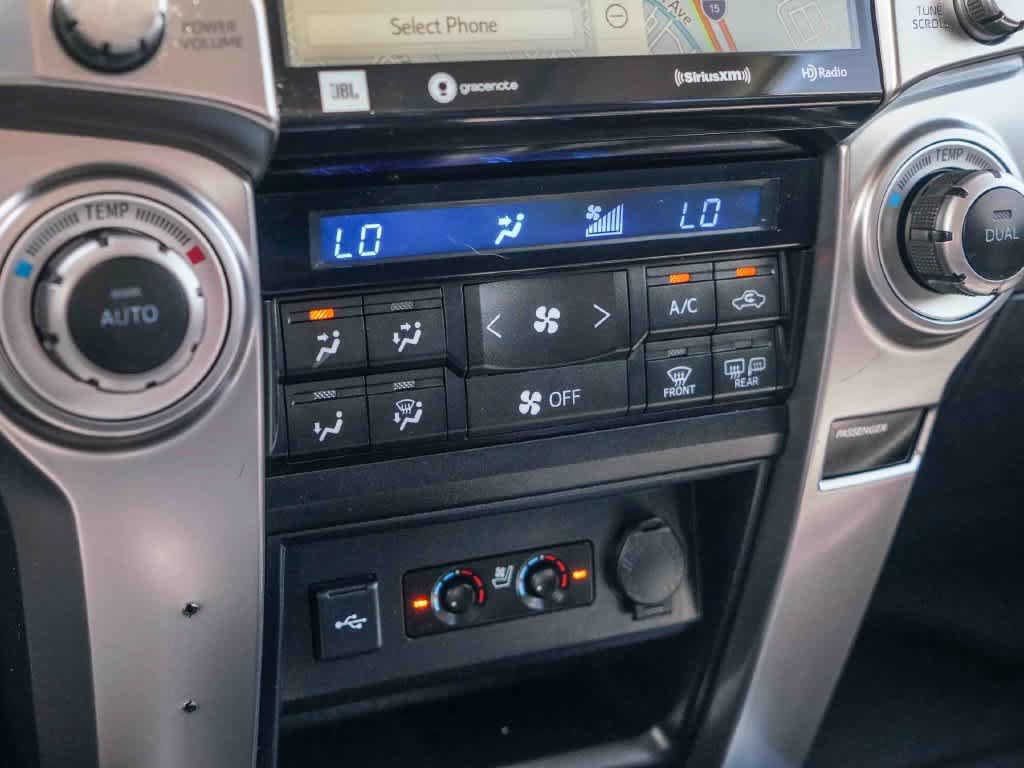 Used 2021 Toyota 4Runner Limited AWD/4WD image 21