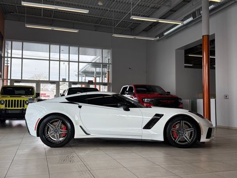 Used 2016 Chevrolet Corvette Z06 image 4