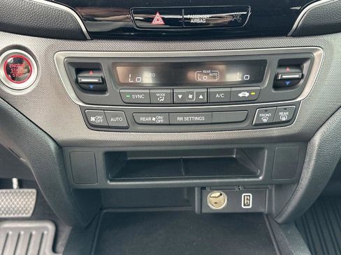 Used 2023 Honda Ridgeline Sport image 20