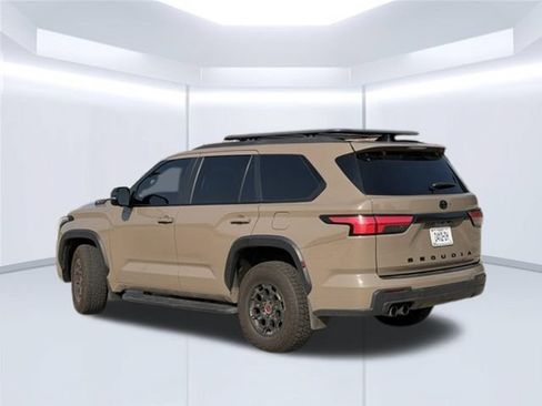 Used 2025 Toyota Sequoia TRD Pro AWD/4WD image 5