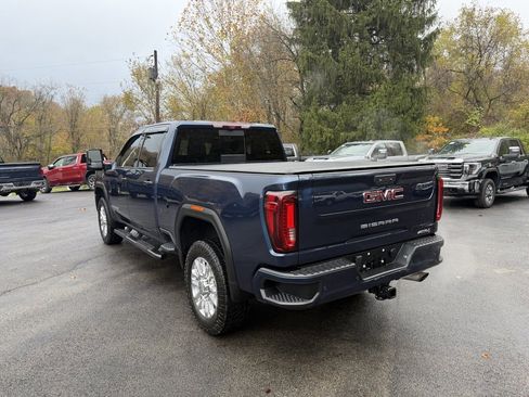 Used 2022 GMC Sierra 2500 AT4 w/ AT4 Preferred Package image 5