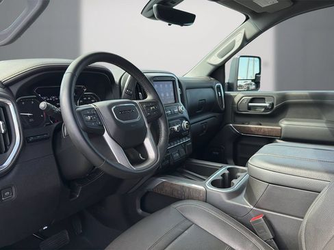 Used 2023 GMC Sierra 2500 Denali w/ Denali Ultimate Package AWD/4WD image 15