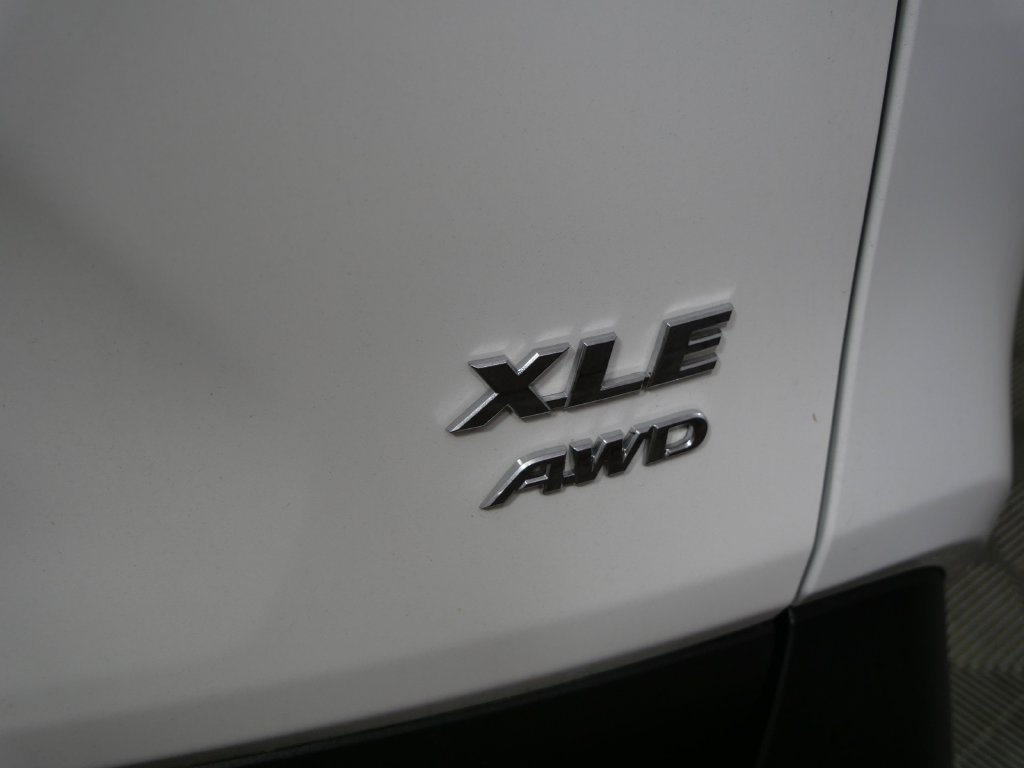 Used 2024 Toyota RAV4 XLE w/ Convenience Package AWD/4WD image 6