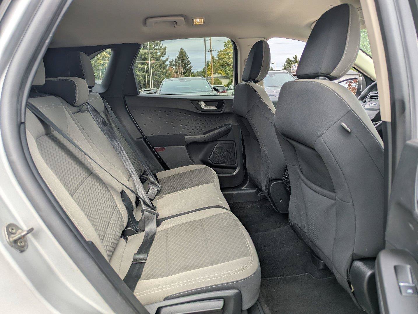 Used 2020 Ford Escape SE AWD/4WD image 32