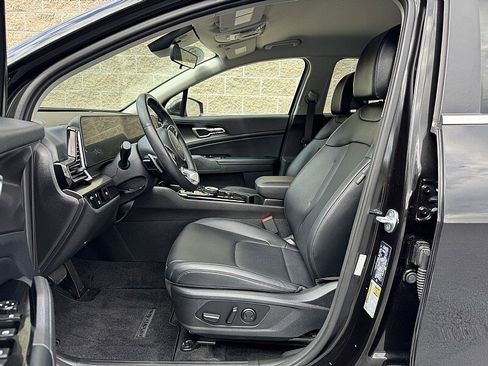 Used 2023 Kia Sportage EX image 26
