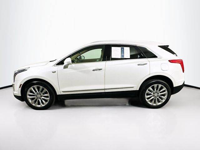 Used 2018 Cadillac XT5 Platinum w/ Driver Assist Package AWD/4WD image 4