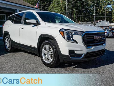 Used 2022 GMC Terrain SLE image 10