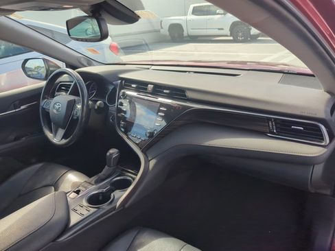 Used 2020 Toyota Camry XLE w/ Driver Assist Package image 24