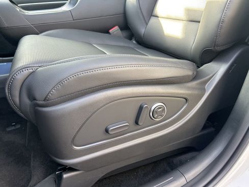 New 2026 Hyundai Palisade Limited image 12