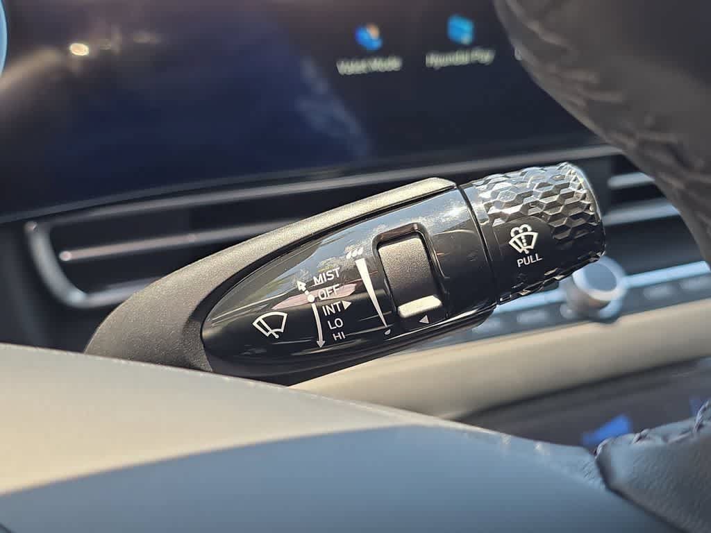 New 2026 Hyundai Elantra Limited FWD image 27